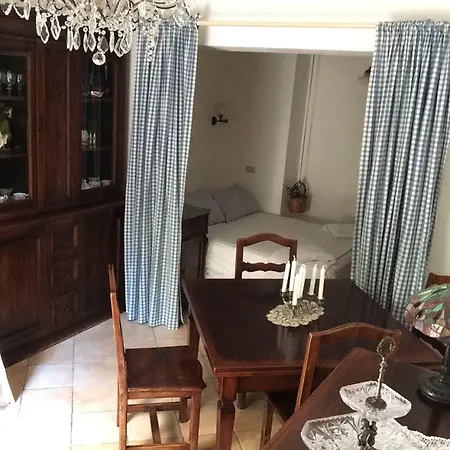 B&B Del Giglio Bed & Breakfast