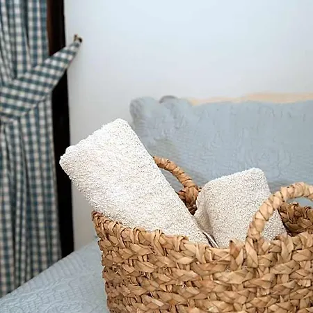 B&B Del Giglio Bed & Breakfast