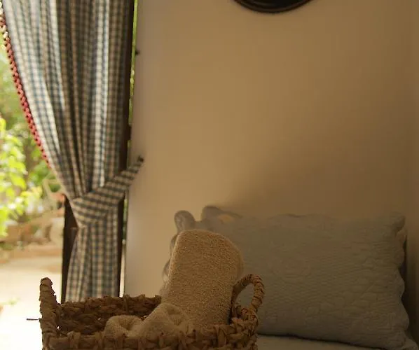 Del Giglio Готель типу 